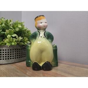 Adorable Vintage Little Dutch Boy Planter 5"